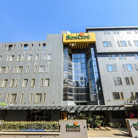 Hotel Suncity Residency Bombaim Exterior foto